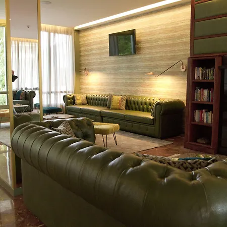 Lloret Vibe Affiliated By Fergus (adults Only) 4* Lloret de Mar