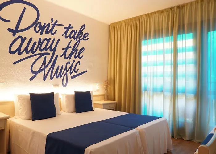 Lloret Vibe Affiliated By Fergus (adults Only) 4* Lloret de Mar